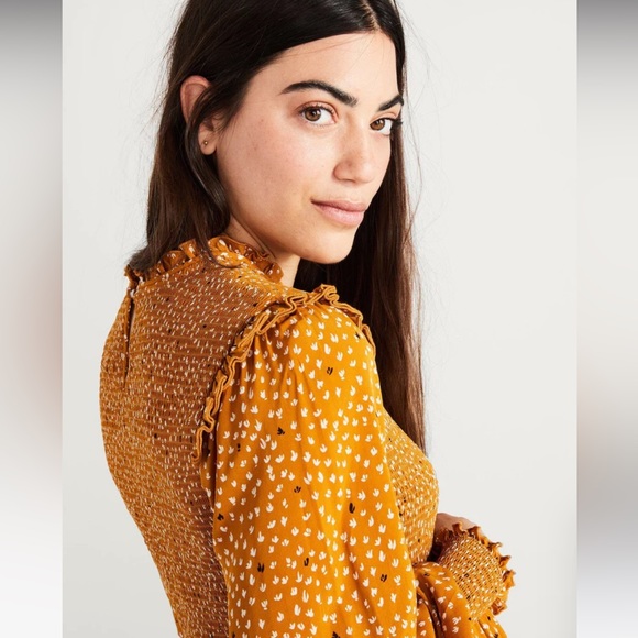 HATCH Lana Dress - Picture 3 of 13